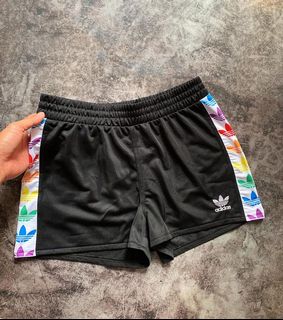 (Category: ) located in . Submitted by luvyouluvme (Listing ID 1004437397, Image 1). Description: .