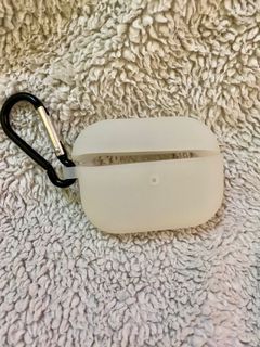 (Category: ) located in . Submitted by declutter.bargains (Listing ID 1004439350, Image 1). Description: .