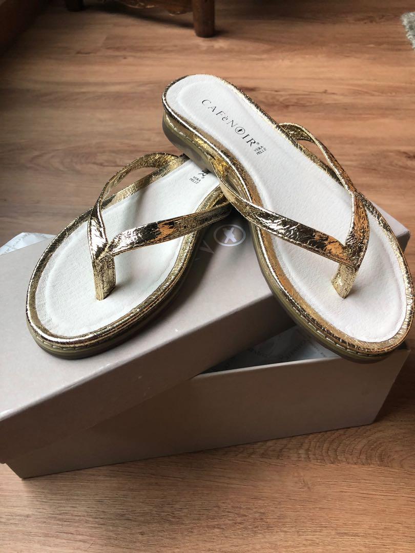 Brand new gold slippers Women s Fashion Footwear Flipflops and