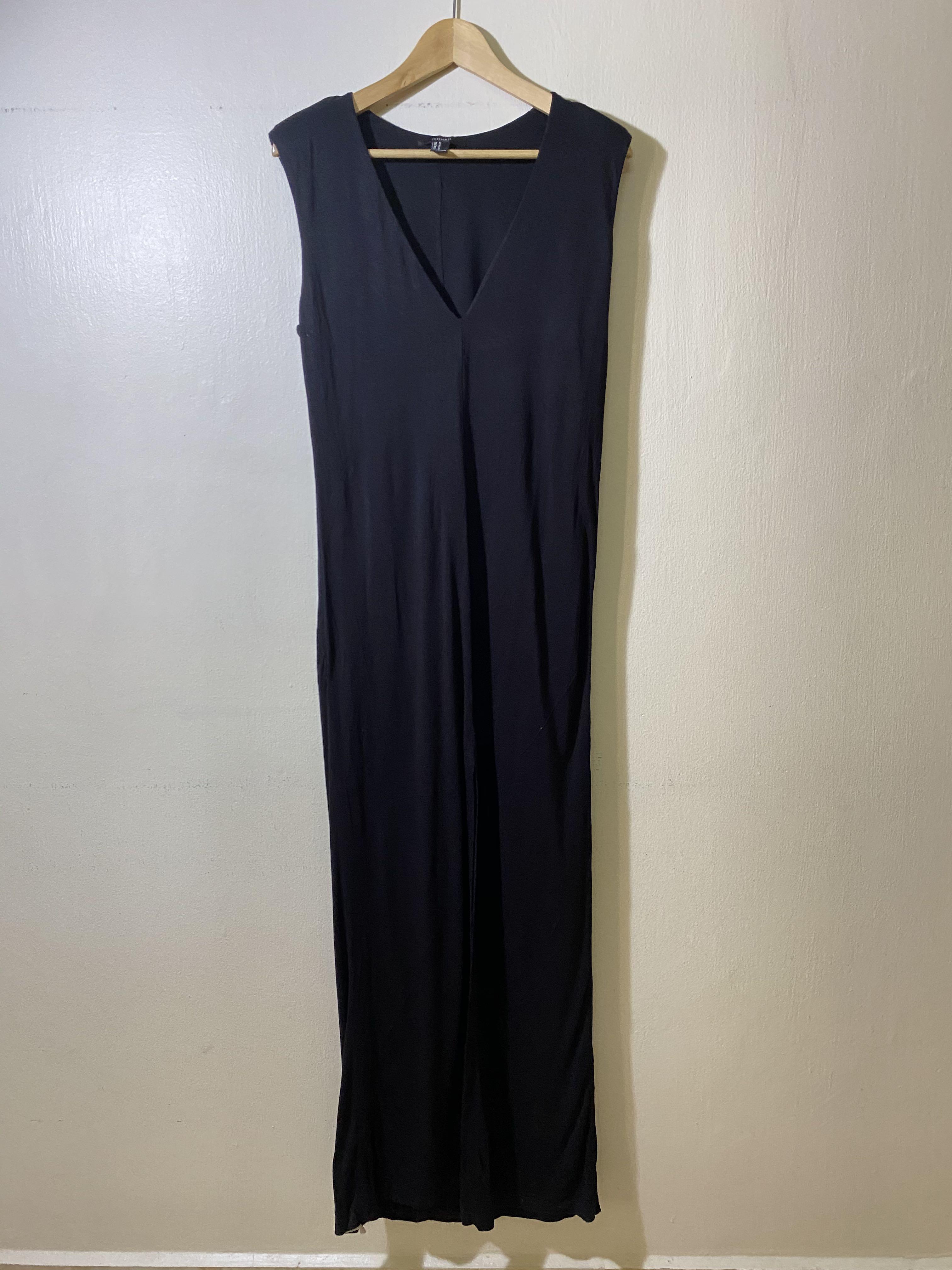 Forever 21 V Neck Black Dress Women S Fashion Clothes Dresses On Carousell