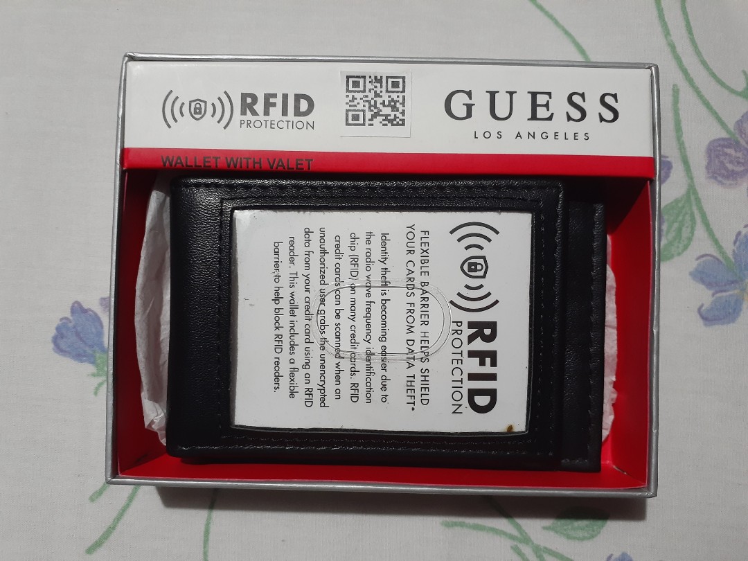Guess RFID Wallet, Men's Fashion, Watches & Accessories, Wallets & Card