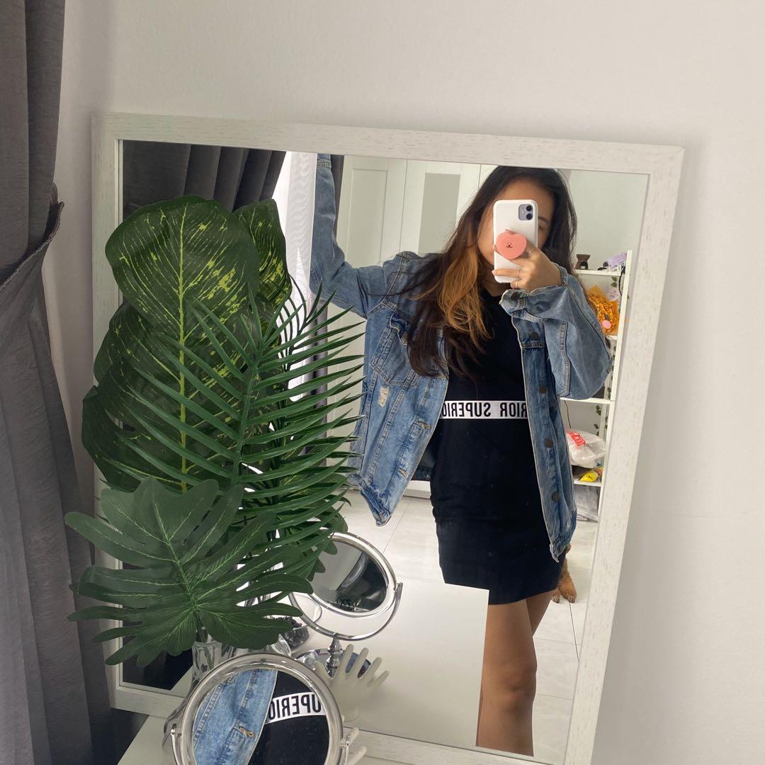 Nicki minaj h&m jean jacket hot sale