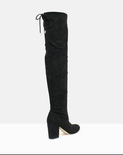 [LOOKING FOR] Knee High Boots