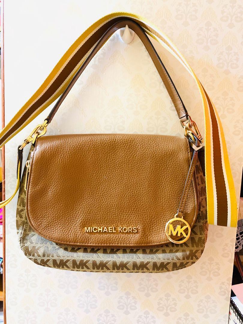 michael kors bedford wallet yellow