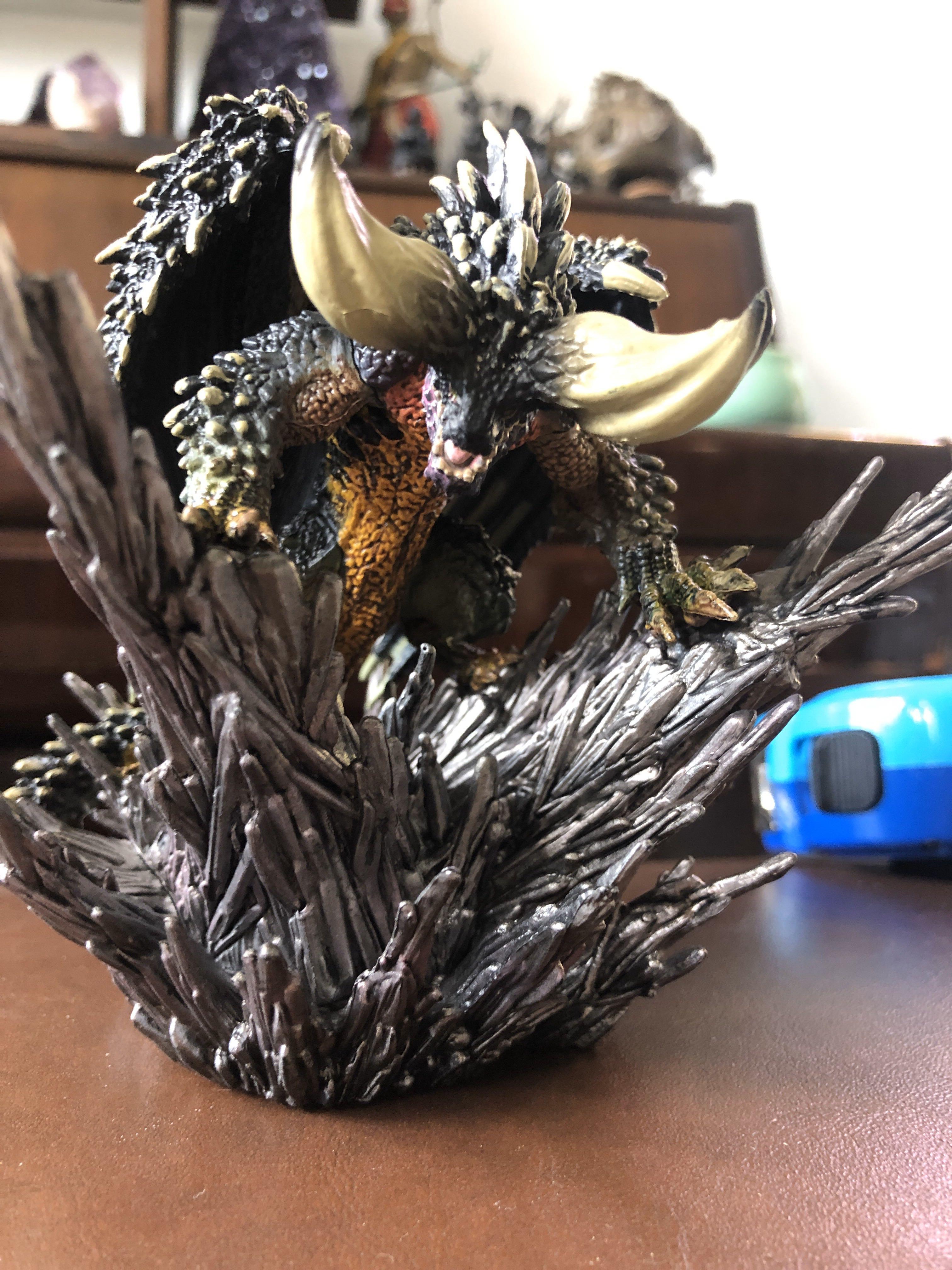 Monster Hunter World Collector Edition Nergigante Hobbies Toys Toys Games On Carousell