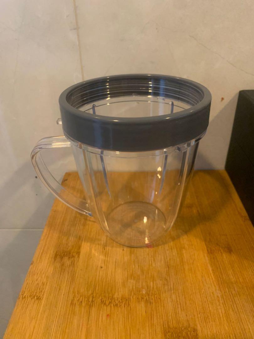 Nutribullet Kit (Category: Juicers, Blenders & Grinders) located in Singapore. Submitted by geoffodonirl (Listing ID 1004459421, Image 2). Description: Brand new Nutribullet replacement kit. Never used, still in plastic. .