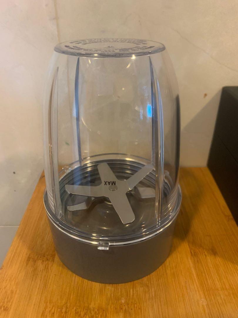 Nutribullet Kit (Category: Juicers, Blenders & Grinders) located in Singapore. Submitted by geoffodonirl (Listing ID 1004459421, Image 1). Description: Brand new Nutribullet replacement kit. Never used, still in plastic. .