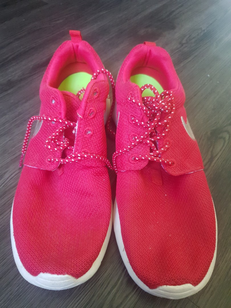 Red Nike Roshe shoes Men s Fashion Footwear Sneakers on Carousell