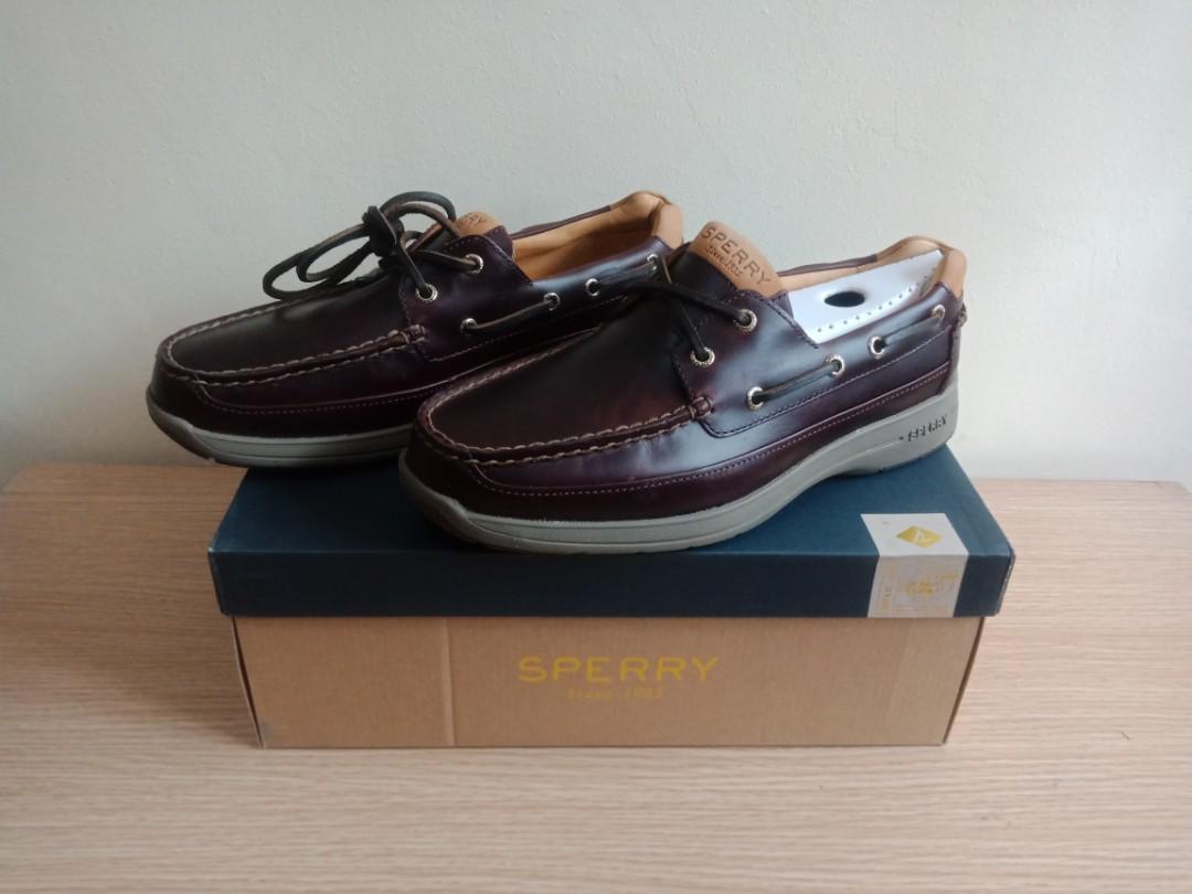sperry gold cup cross lace
