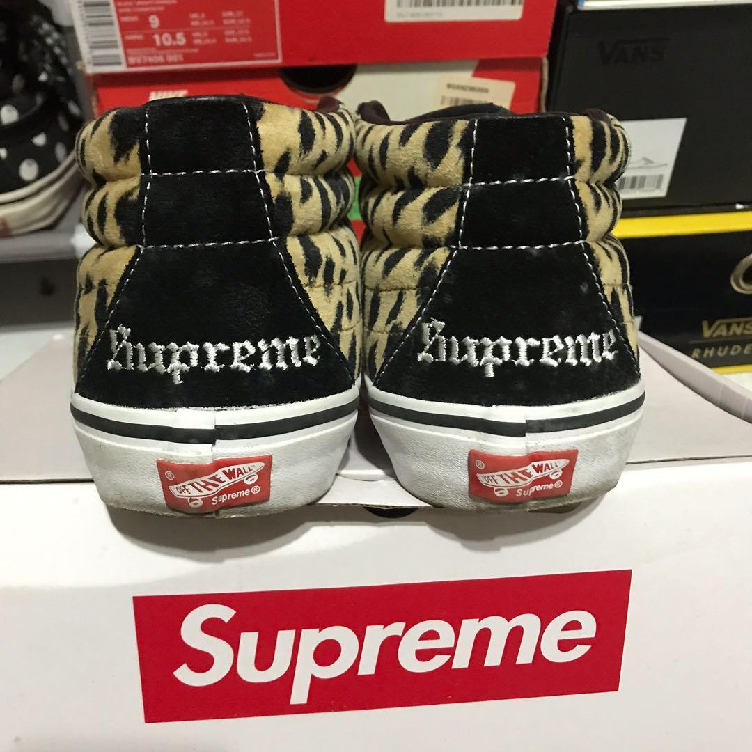 supreme vans sk8 mid, Men's Fashion, Footwear, Sneakers on Carousell