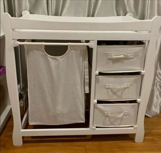 (Category: ) located in . Submitted by emmlow (Listing ID 1004556552, Image 1). Description: .