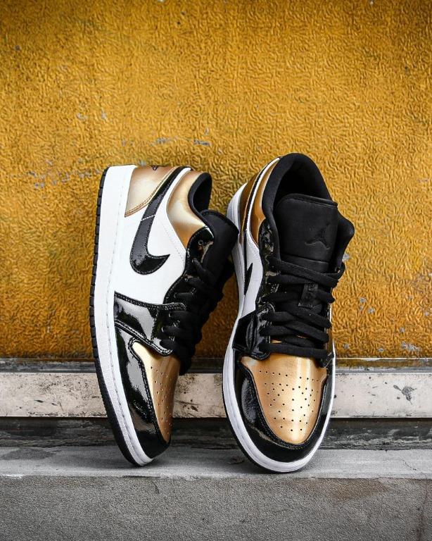 gold toe jordan 1 on feet