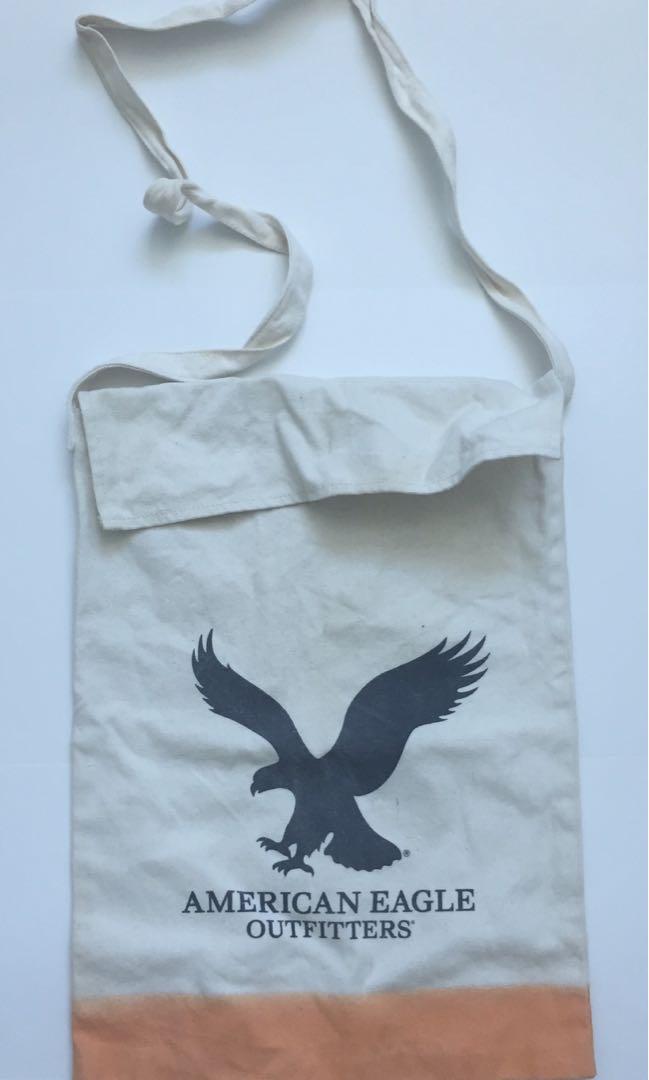 american eagle sling bag