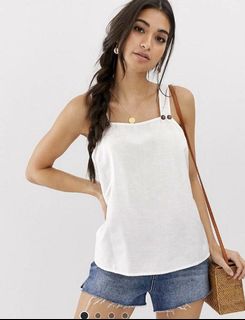 (Category: ) located in . Submitted by gninn.apparel (Listing ID 1004715105, Image 1). Description: .