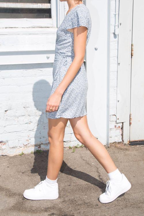 knee length dresses for ladies Indio Midi Dress in Everest Floral