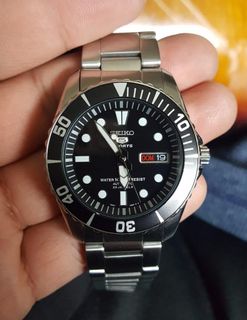 (Category: ) located in . Submitted by titmy (Listing ID 1004770774, Image 1). Description: .