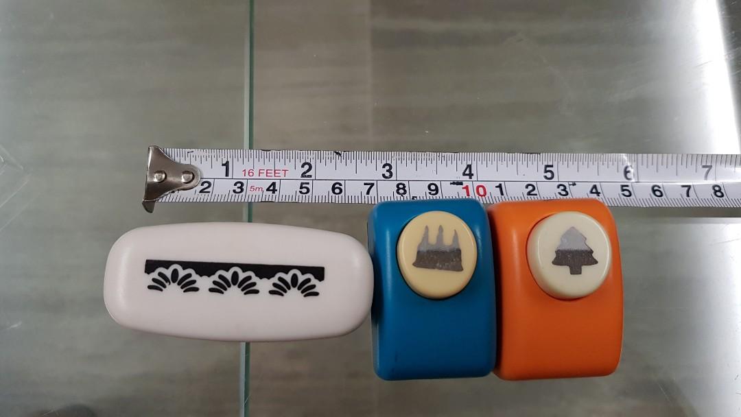 Carl Craft Paper Punch – Kikyou, Mittelgroße Lochstanze Für Scrapbooking, 1 Zoll, In Blisterverpackung