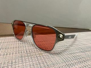 （分類：）位於 。 由 oakleyman24 提交（商品編號 1004710598，圖片 1）。簡介： 。