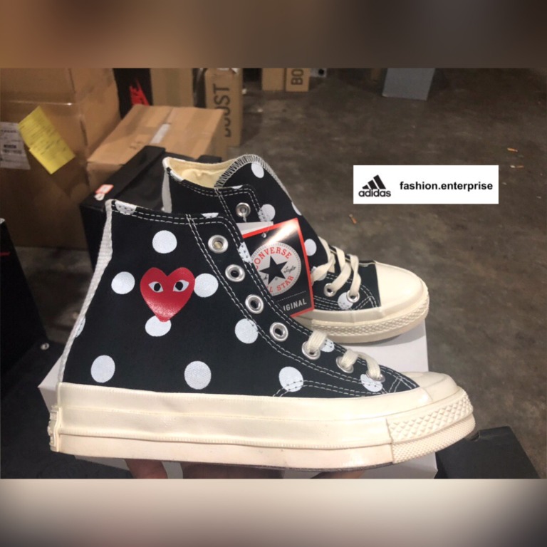 Cdg play top converse polka dots