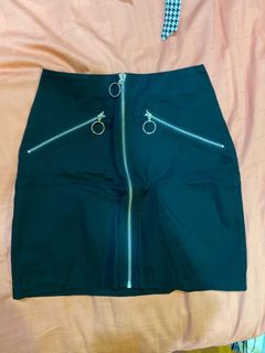 (Category: ) located in . Submitted by _sister_ (Listing ID 1004762026, Image 1). Description: .