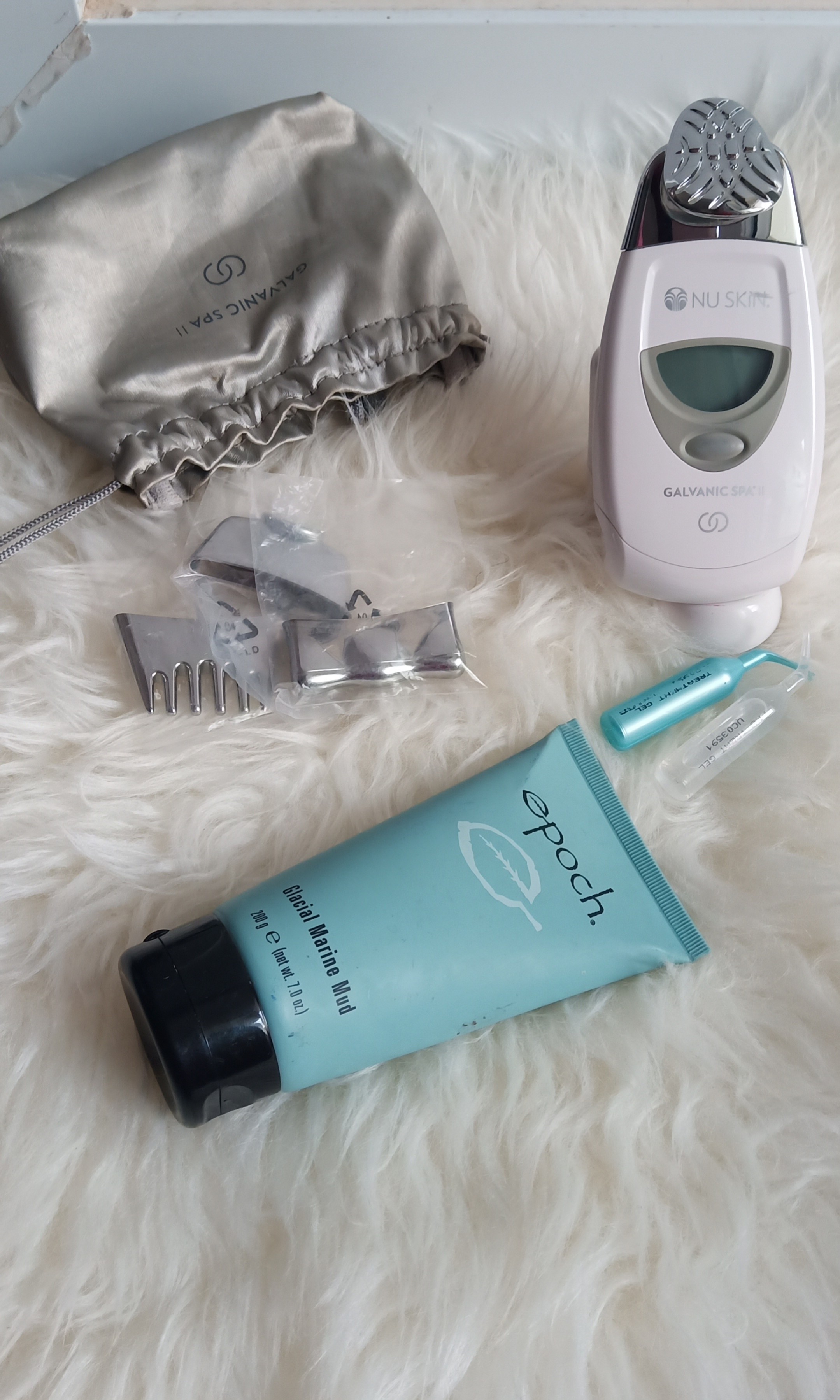 Galvanic spa, Kesehatan & Kecantikan, Kulit, Sabun & Tubuh di Carousell