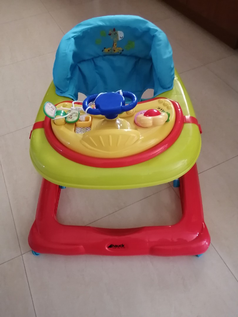 Hauck hot sale baby walker