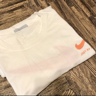 （分類：）位於 。 由 summerrchingg 提交（商品編號 1004780934，圖片 1）。簡介： 。