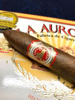 （分類：）位於 。 由 nccigar 提交（商品編號 1004613677，圖片 1）。簡介： 。