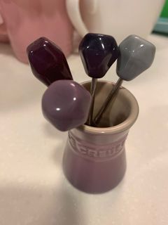 （分類：）位於 。 由 nickibb12 提交（商品編號 1004741794，圖片 1）。簡介： 。