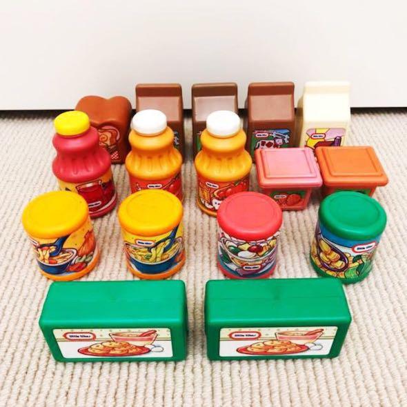 LITTLE TIKES Vintage Kitchen + Big Lot Of Matching Play Food, Hobbies