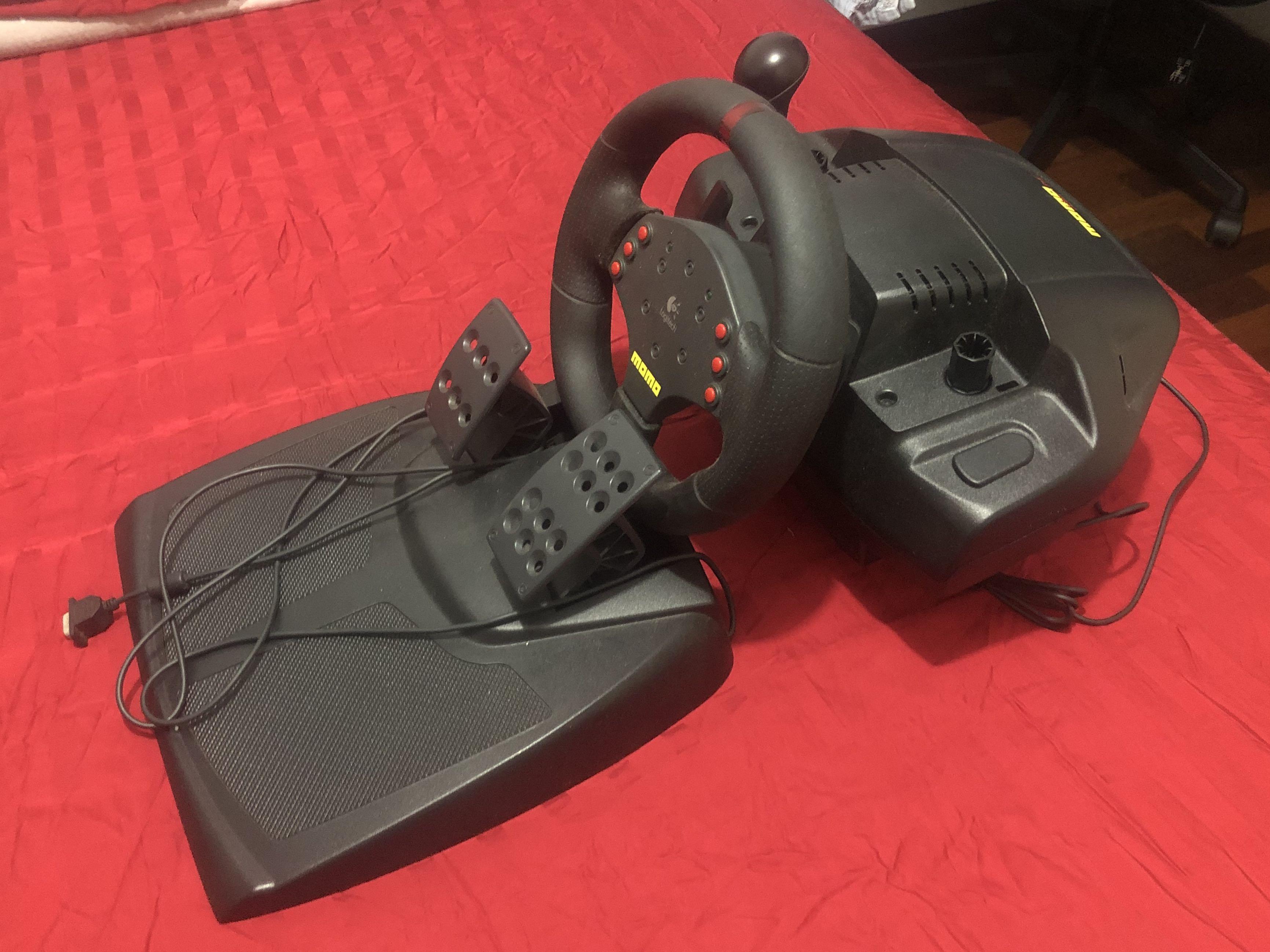 Volante PC MOMO Racing Force Feedback Wheel - Logitech com o Melhor Preço é  no Zoom