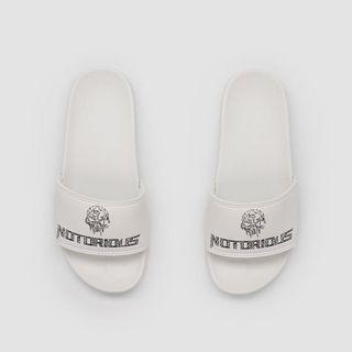 Notorious Sportswear 運動白色拖鞋 9號