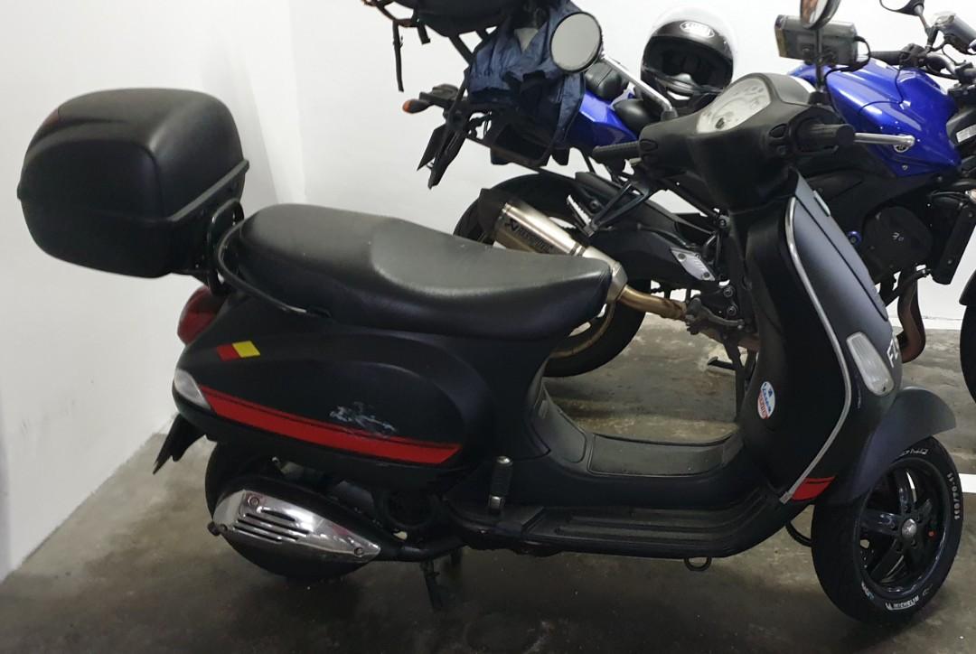 Piaggio Vespa Lx 150 Motorcycles Motorcycles For Sale Class 2b On Carousell