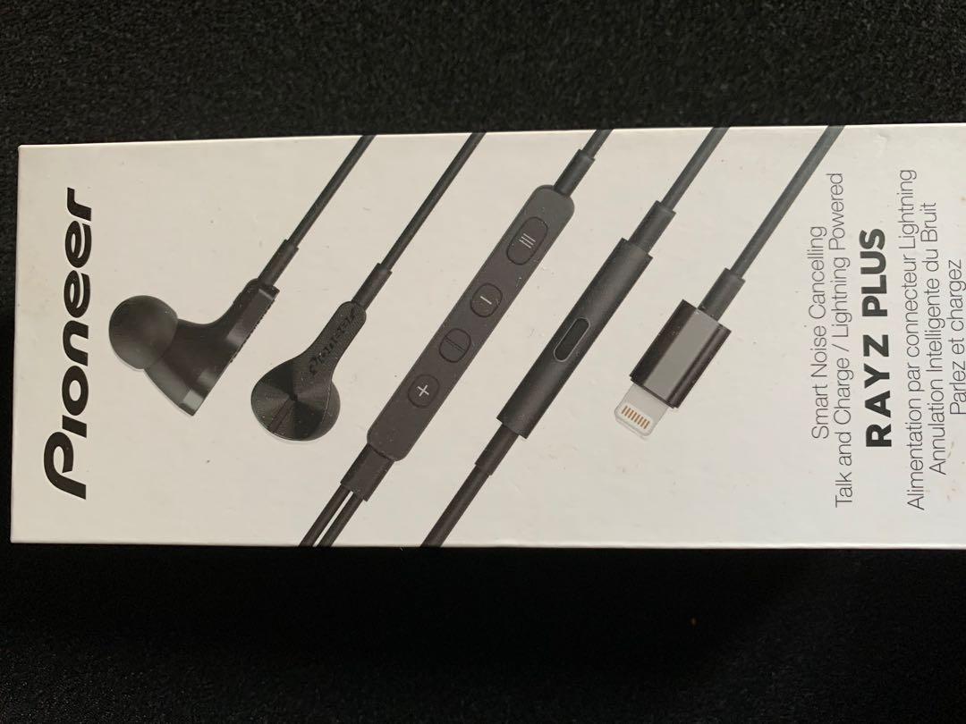 Pioneer ray z plus for iPhone (Category: Other Audio Equipment) located in San Juan City. Submitted by will0106 (Listing ID 1004688926, Image 1). Description: Compete w/ box and accessories .