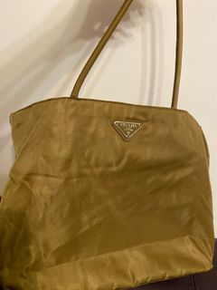 （分類：）位於 。 由 kriskrisbb 提交（商品編號 1004709982，圖片 1）。簡介： 。