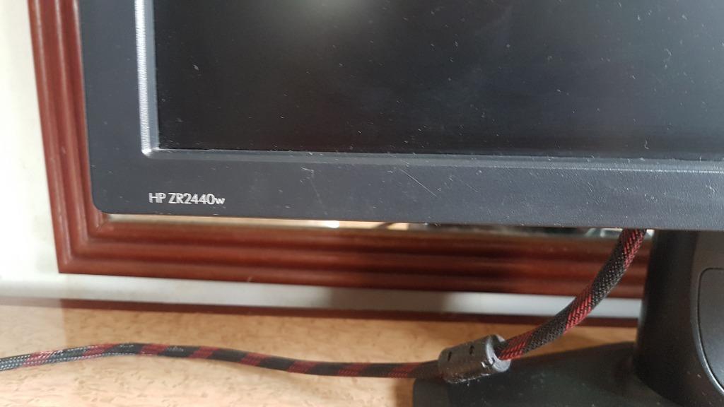 Refurbished HP ZR2440w 24inch LED Backlit IPS Monitor with HDMI Cable