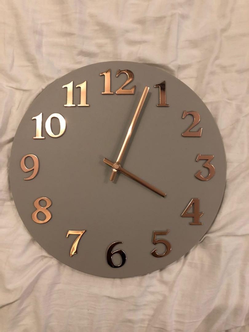 Rose gold wall clock, Furniture & Home Living, Home Improvement