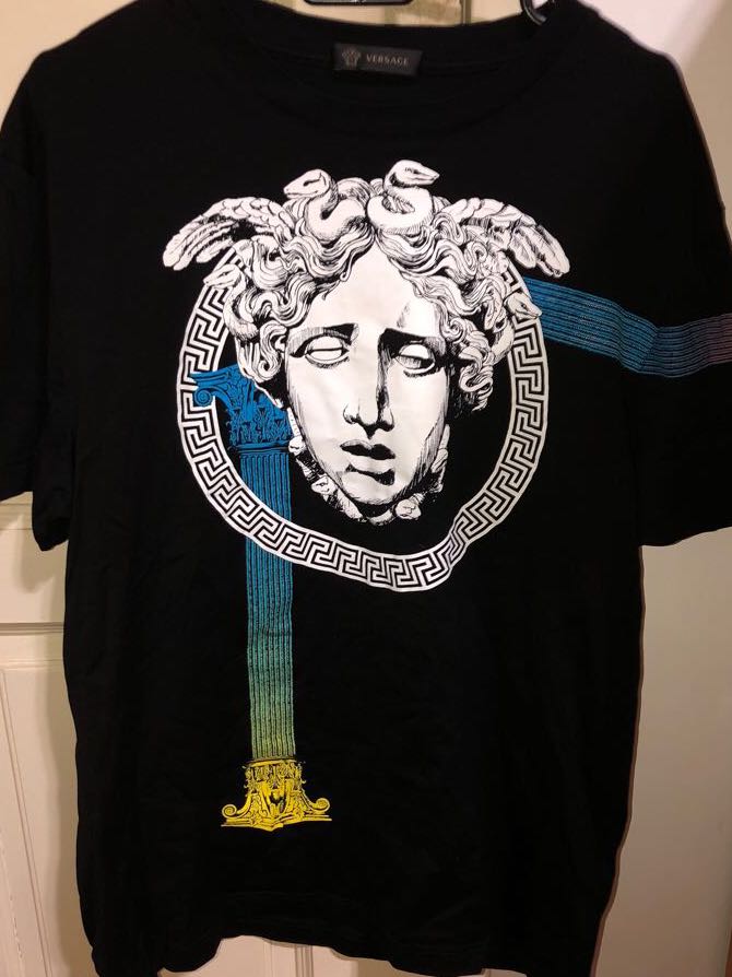 Versace Medusa Head T shirt, Men's Fashion, Tops u0026 Sets, Tshirts u0026 Polo  Shirts on Carousell