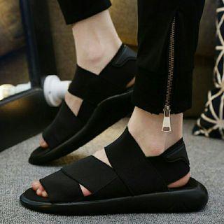 Adidas Y3 Sandal Original Men S Fashion Carousell Malaysia