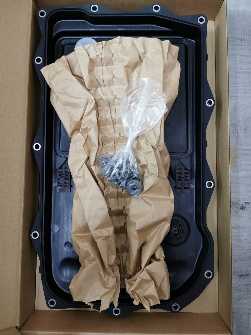 ZF Auto Transmission Oil Pan with Kit (8HP45Z) for BMW F30 316i N13