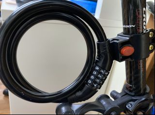 （分類：）位於 。 由 bbikeeee 提交（商品編號 1004929388，圖片 1）。簡介： 。