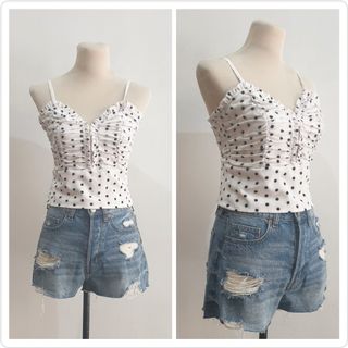 (Category: ) located in . Submitted by styledbydhen (Listing ID 1004824261, Image 1). Description: .