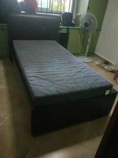 (Category: ) located in . Submitted by fiee6 (Listing ID 1004868119, Image 1). Description: .