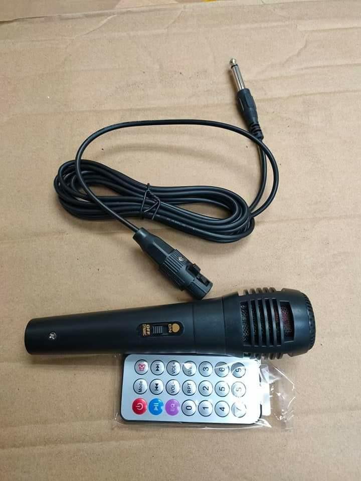 Bluetooth speaker (Category: Auto Accessories) located in Johor Bahru. Submitted by mr.mg (Listing ID 1004938528, Image 3). Description: SPEAKER BLUETOOTH SPEAKER MIC TF CARD AUX USB PRICE RM240 COD JOHOR BAHRU POSTAGE RM10 CALL / WHATSAPP +60177210024.