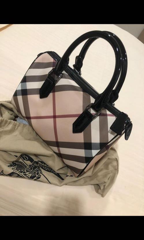 brand burberry bags