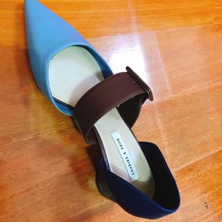 （分類：）位於 。 由 BookshelfnWardrobe 提交（商品編號 1004835168，圖片 1）。簡介： 。