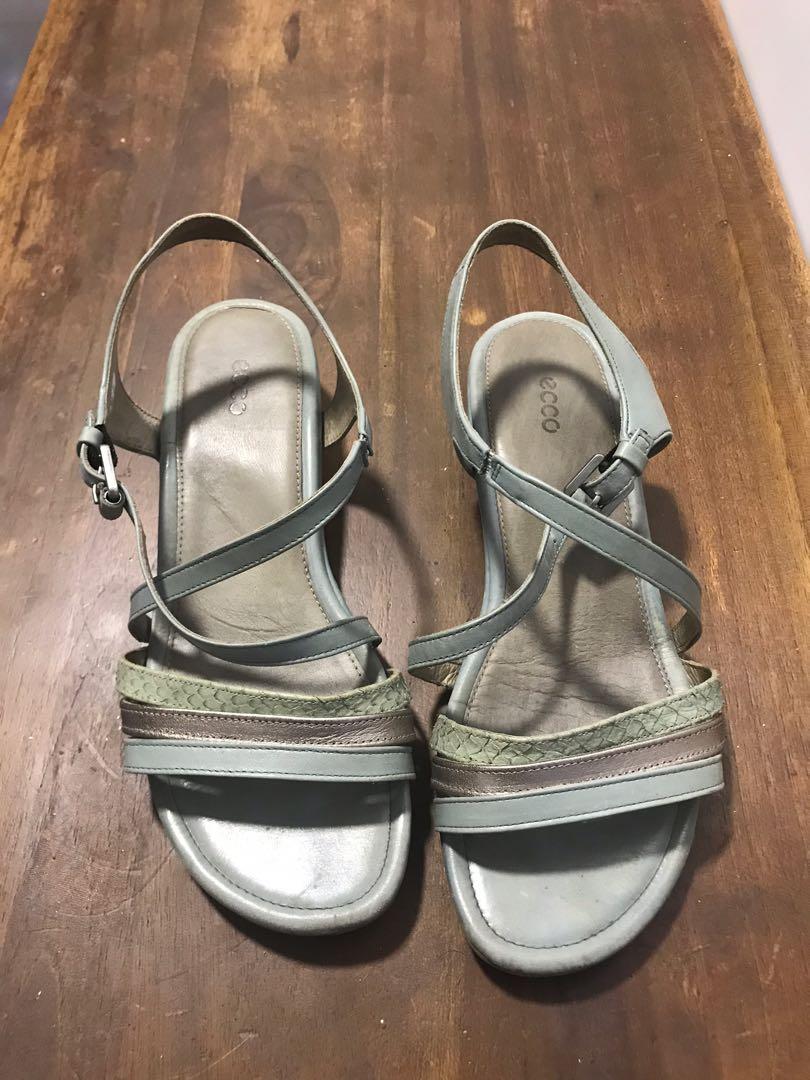 ecco comfort sandals