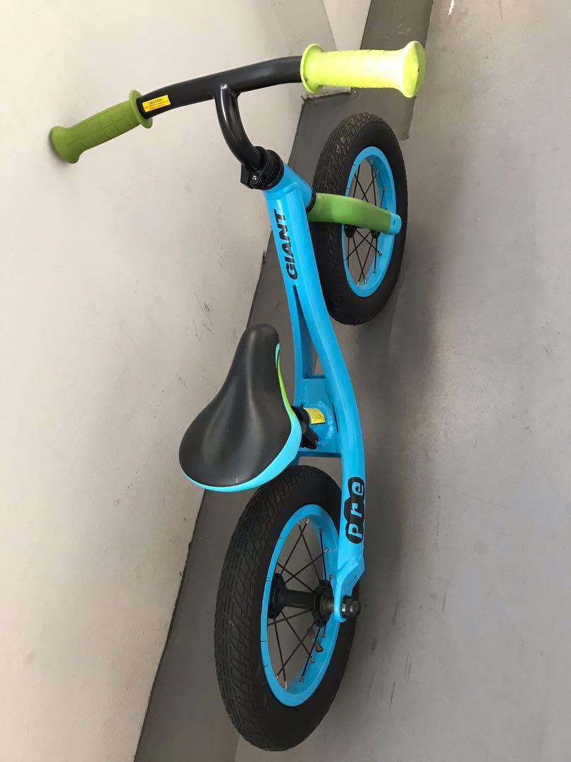 Giant Pre Balance Bike / Strider Bike, Sports Equipment, Bicycles
