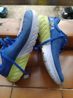 （分類：）位於 。 由 hkultrailrunner 提交（商品編號 1004822612，圖片 1）。簡介： 。