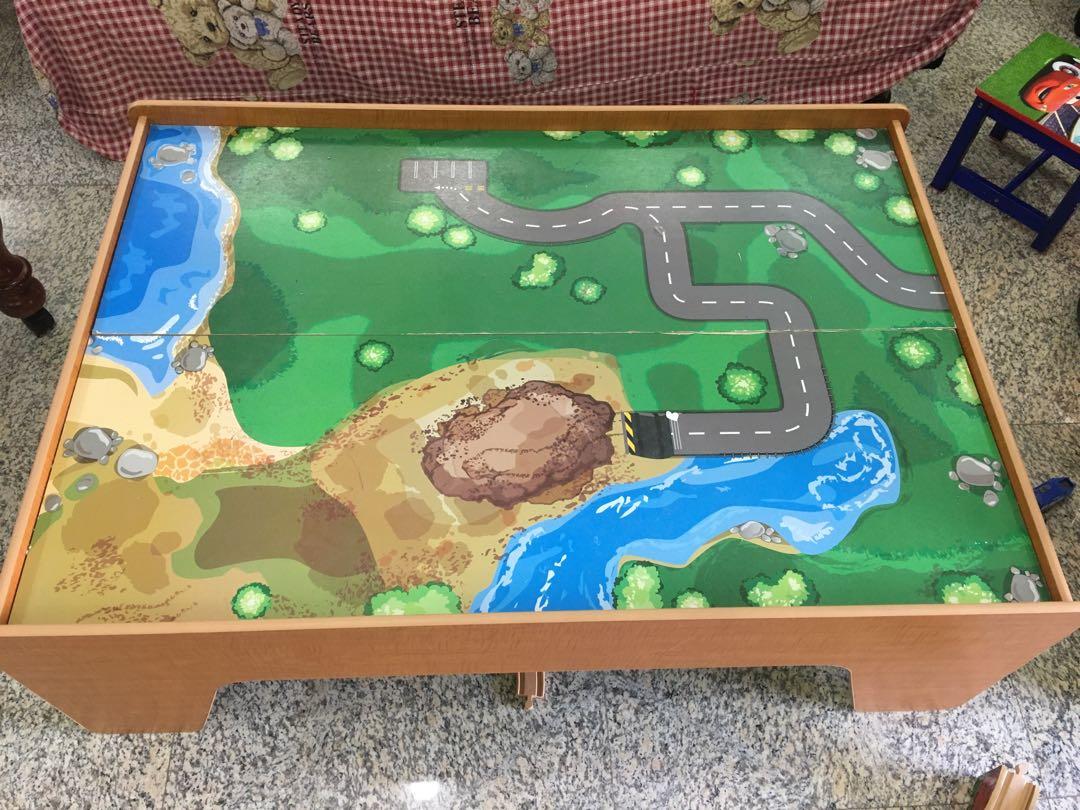 Used Imaginarium Train Table